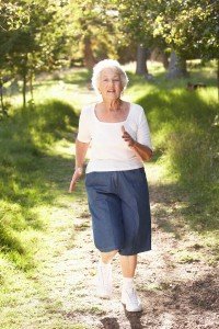 Elderly-woman-jog-in-park